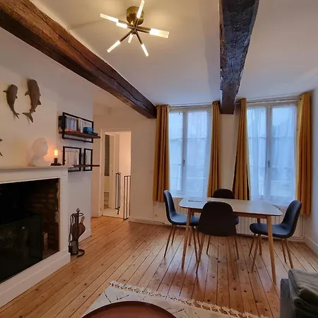 La De Milo - Typical Fisherman's House - 2 Bedrooms